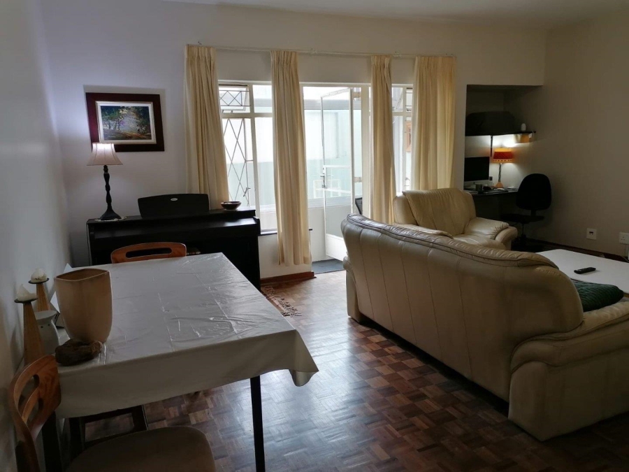 To Let 1 Bedroom Property for Rent in Humewood Eastern Cape